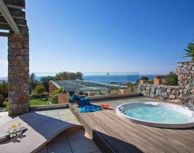 Luxury villa with breathtaking view, two jacuzzi