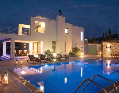 Panoramic view villa with private pool near Heraklion
