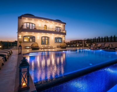 Luxury villa with private pool near Heraklion