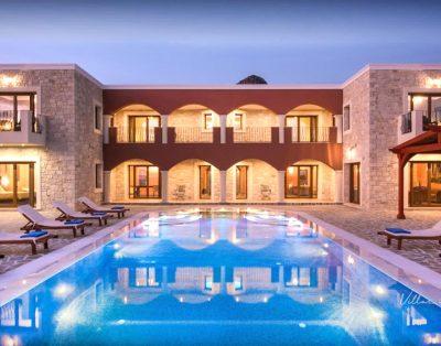 Luixuiry villa for large groups in South Crete