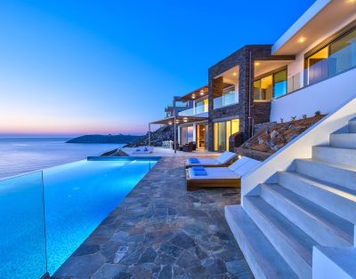 Seafront luxury villa with panoramic view and pool near Chania