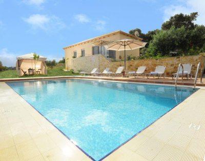Villa with private pool and nice view near Rethymno