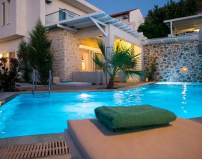 Villa with private pool for 6 persons in South Crete, 2km from beach