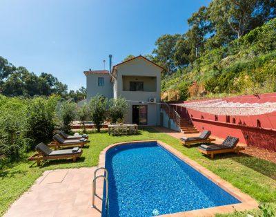 New villa with private pool near Chania